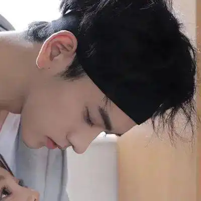 心动又甜蜜的情侣头像
