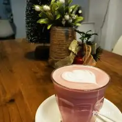 西西里甜点花园的冰红丝绒拿铁好不好吃用户评价口味怎么样汕头美食冰红丝绒拿铁实拍图片大众点评
