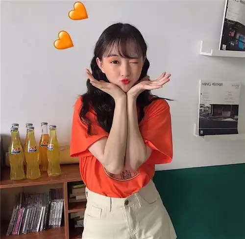 2020新款夏韩版ins潮网红怪味泫雅风mschf少女t恤amm福卡商城
