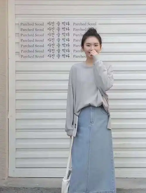 韩系温柔风裙装搭配示范,在这个夏日做个温柔的少女吧甜美减龄
