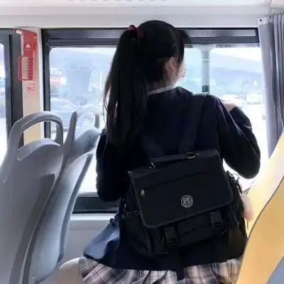 ins风超可爱女生头像
