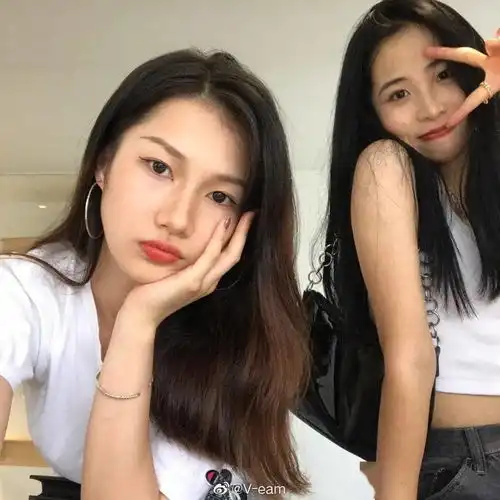 跟颜值高的人做朋友是种什么体验
