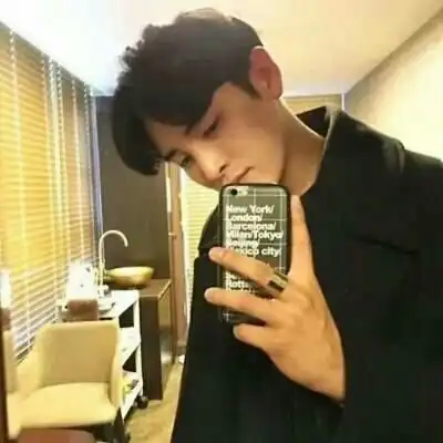 暖色系男头温暖男生头像暖心系
