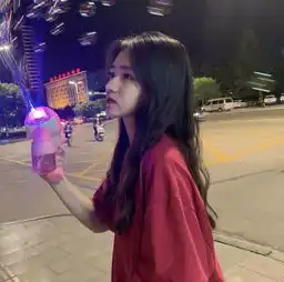小仙女独家私藏闺蜜头像火了长的好看叫海王,不好看那是水鬼
