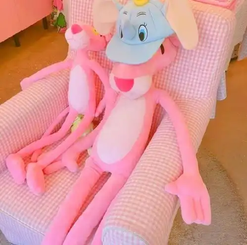 粉红色顽皮豹系列壁纸点赞清除霉运
