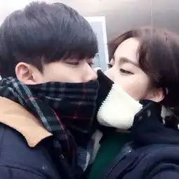 女生头像情侣系列徐小妞堆糖,美好生活研究所
