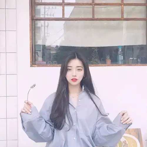 女生头像愿所有悲伤的话语
