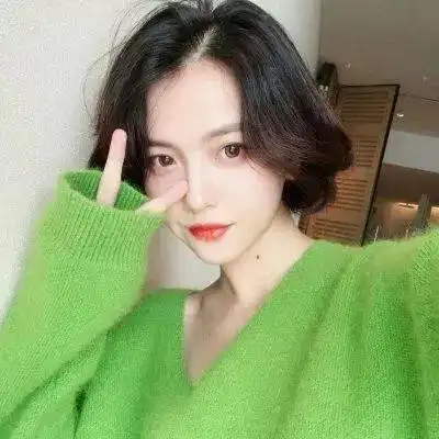 敲好看绿色系女生头像
