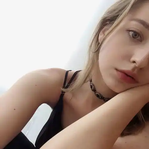 人物战斗民族的美少女,美到女生看了也会怦然心动
