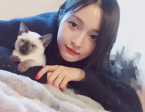女生羡慕男生喜欢的女孩子,就是吴宣仪这样的
