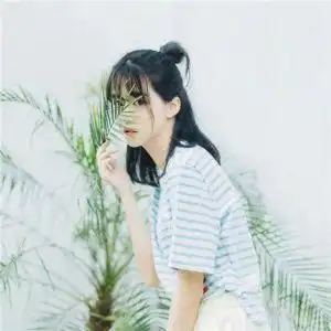 美人既醉,朱颜酡些治愈系女生头像
