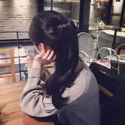 女生头像来自青椒炒鸡蛋i的图片分享堆糖

