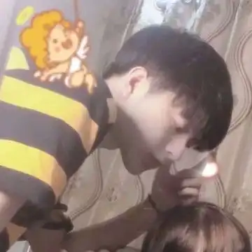 韩系可爱情头头像
