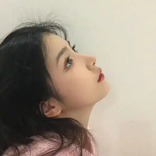 超有氛围感十足优质女生头像
