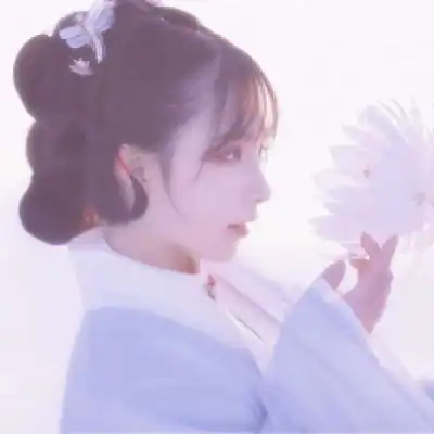 林弦蓝色系唯美古风女头
