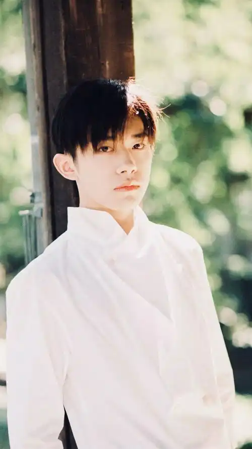 tfboys壁纸丨时光不负好少年,努力就一定会有回报
