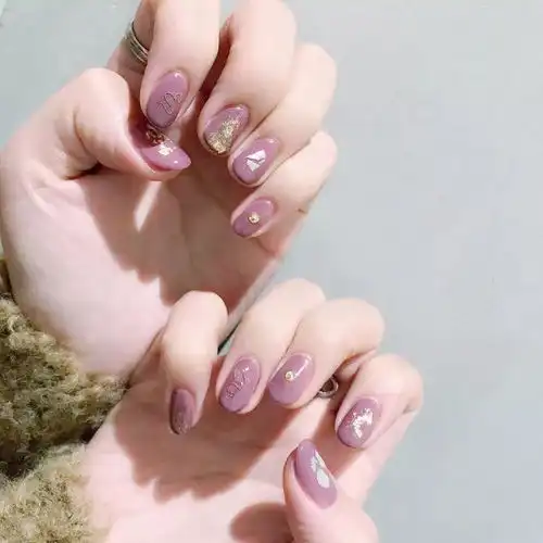 每日美甲秋冬
