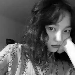 女生头像女生伤感黑白头像大全
