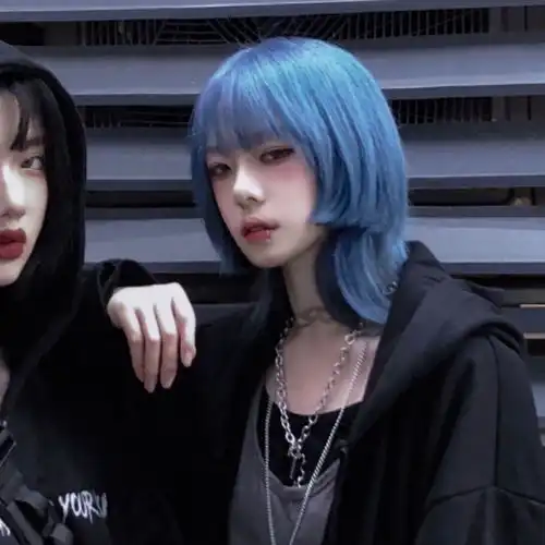 哪位有百合情头

