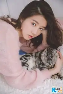 90后女星李凯馨暖春大片演绎猫系少女俏皮感
