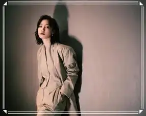 白百何想靠衣品洗白穿西装大玩女王风,配短发气质出众太惊艳
