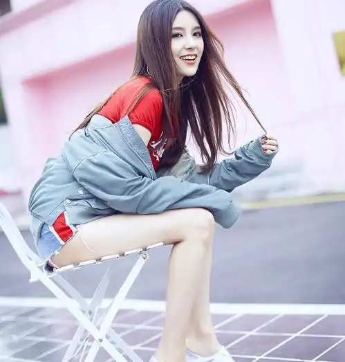 电竞四大美女,rita仅排第四,第一名太影响游戏体验了
