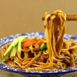 九惠热干面加盟费多少钱费用赚钱吗开店多少钱
