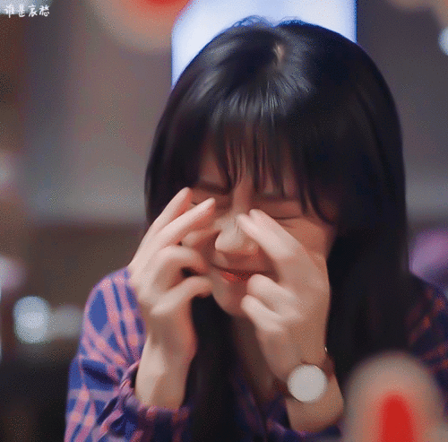 网议最适合傻白甜人设女星top10赵露思杨紫甜而不作,迪丽热巴最讨喜夺冠
