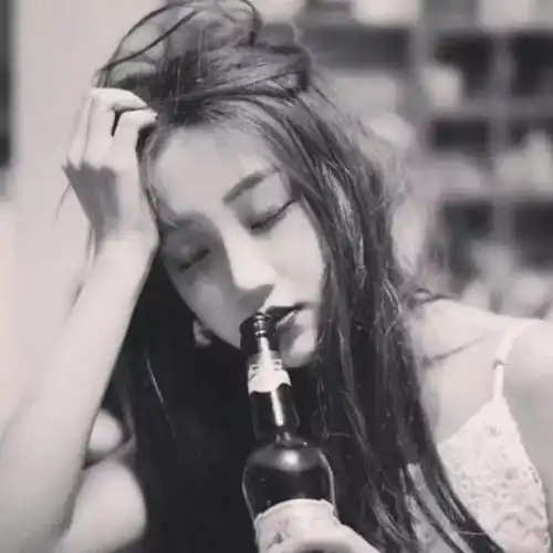 恕我直言,月子里出轨的都是垃圾
