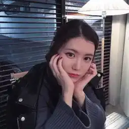 可后来,我学会了花言巧语面对不同的狗
