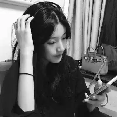 qq黑白头像女生冷酷无字图片熬不过世俗的普通人
