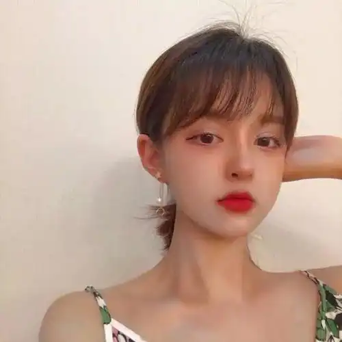 ins风女生头像气质小姐姐头像
