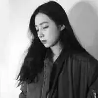 谁有和这个差不多的qq头像
