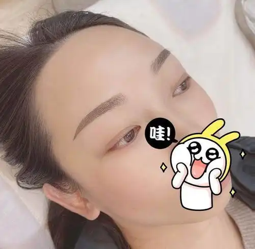 为什么不同意女人纹眉,内行人讲出实情,难怪纹眉师从不纹眉
