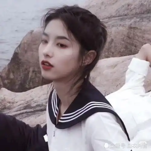 没对象的,挑个优雅情名,挑高情头,在评论区cpdd一个吧
