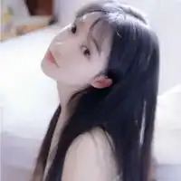 女生qq头像简单大方
