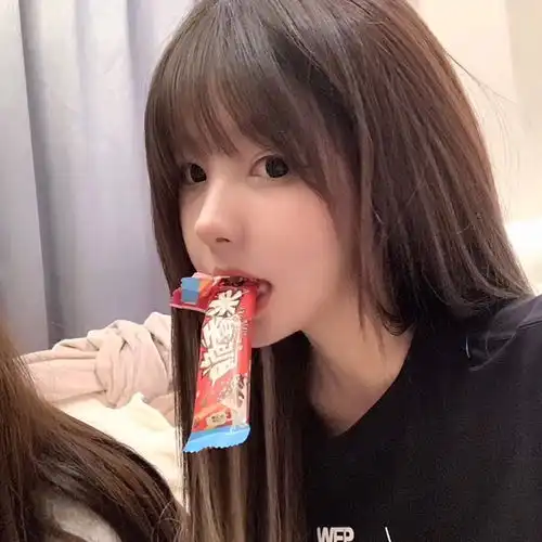 朋友圈搞怪又可爱的文案
