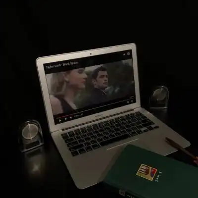 沫兮黑色色系沉重背景图那股热风景静物头像我要个性网
