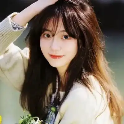 女生头像其实秋天不是秋天
