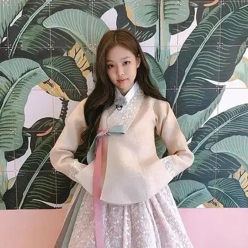 人间香奈儿金珍妮富三代出身的她,却是最强的带货达人

