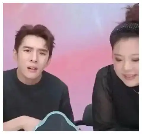 李佳琦直播事件后减粉近百万,销量仍居高不下
