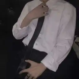 白衬衫穿出不一样的感觉多多支qq男生头像我要个性网
