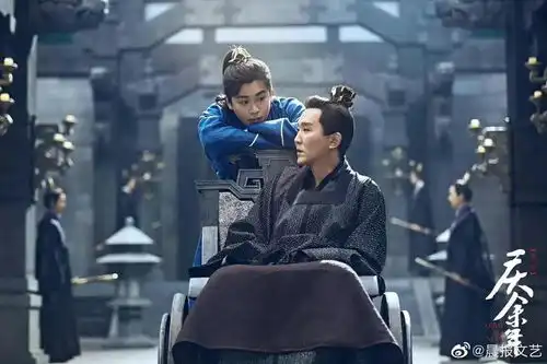 张若昀中二张无季又带着他的新作品来了
