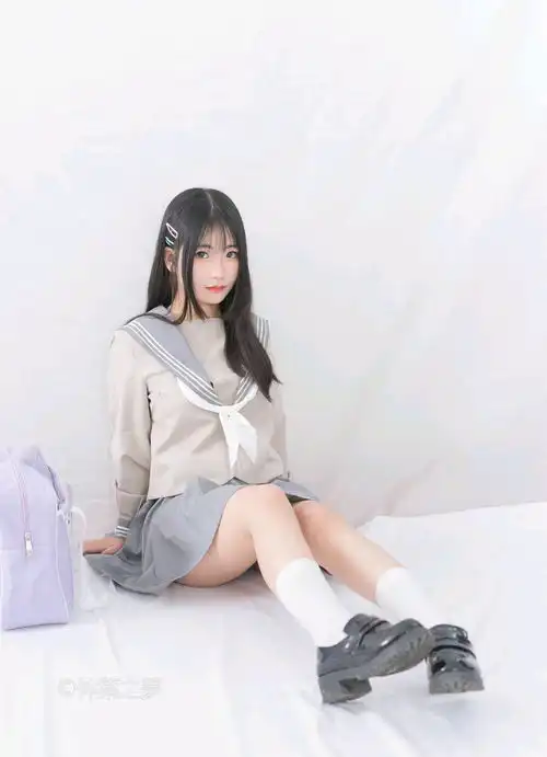 日系水手服学妹

