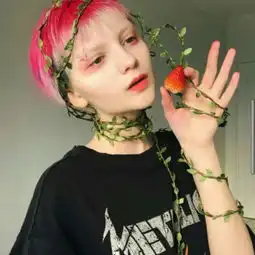 闺蜜头像真人版两张一人一张可爱时而傻笑时而心酸
