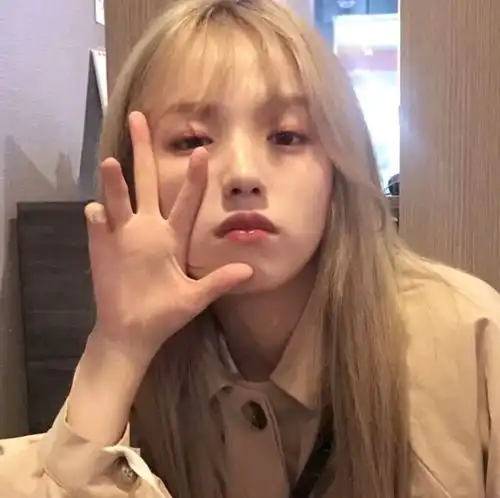 女头你的名字是世界瞒着我最大的事
