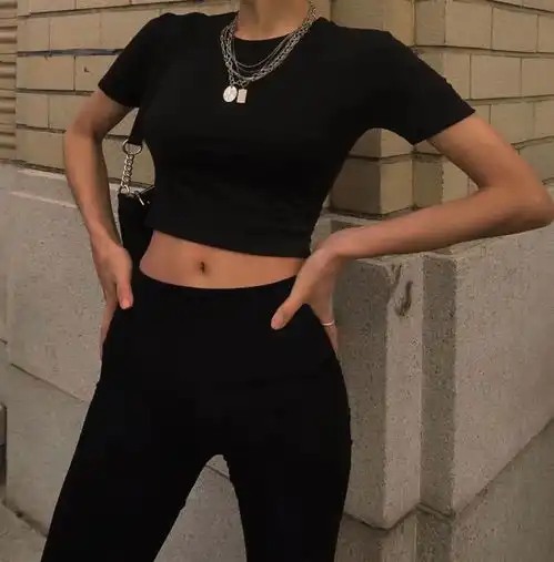 谁穿谁美的croptop就选这几件
