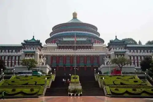 等一个人,陪我去重庆
