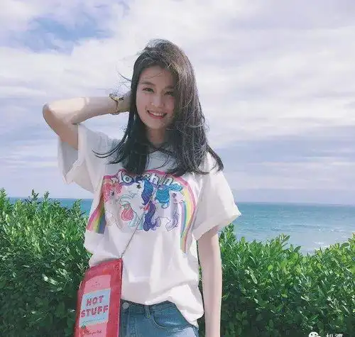 杨洋会承认和乔欣的恋情,还是如同前三段一样否认到底
