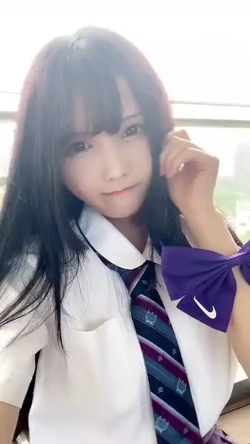 决定做一个猫系女孩喜欢吗
